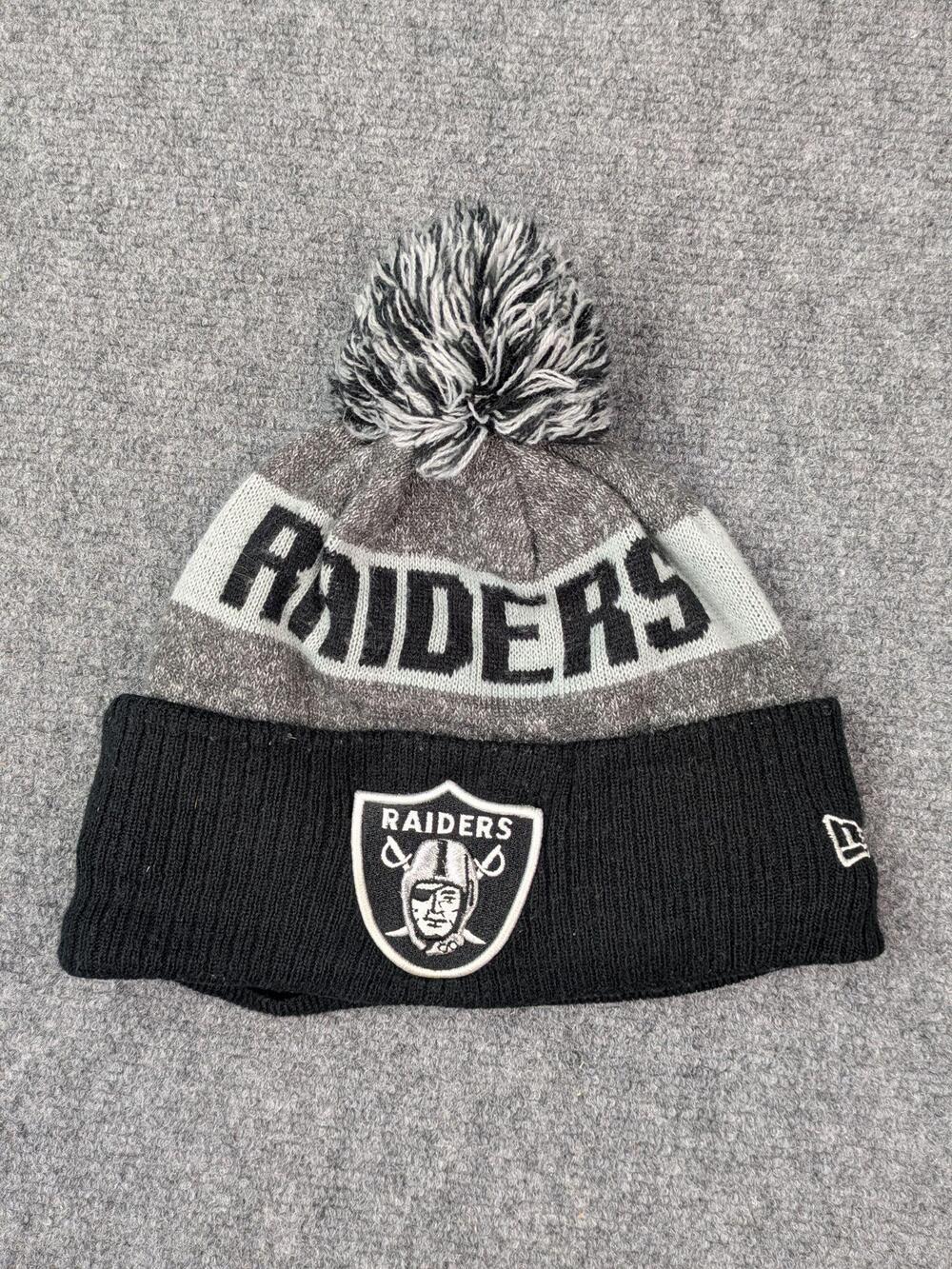 Las Vegas Raiders Hat Beanie Mens One Size Black Gray Pom NFL Football New Era